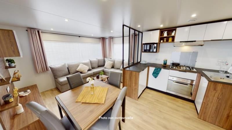 Camping Officiel Siblu Les Pierres Couchees Saint-Brévin-les-Pins Exteriör bild