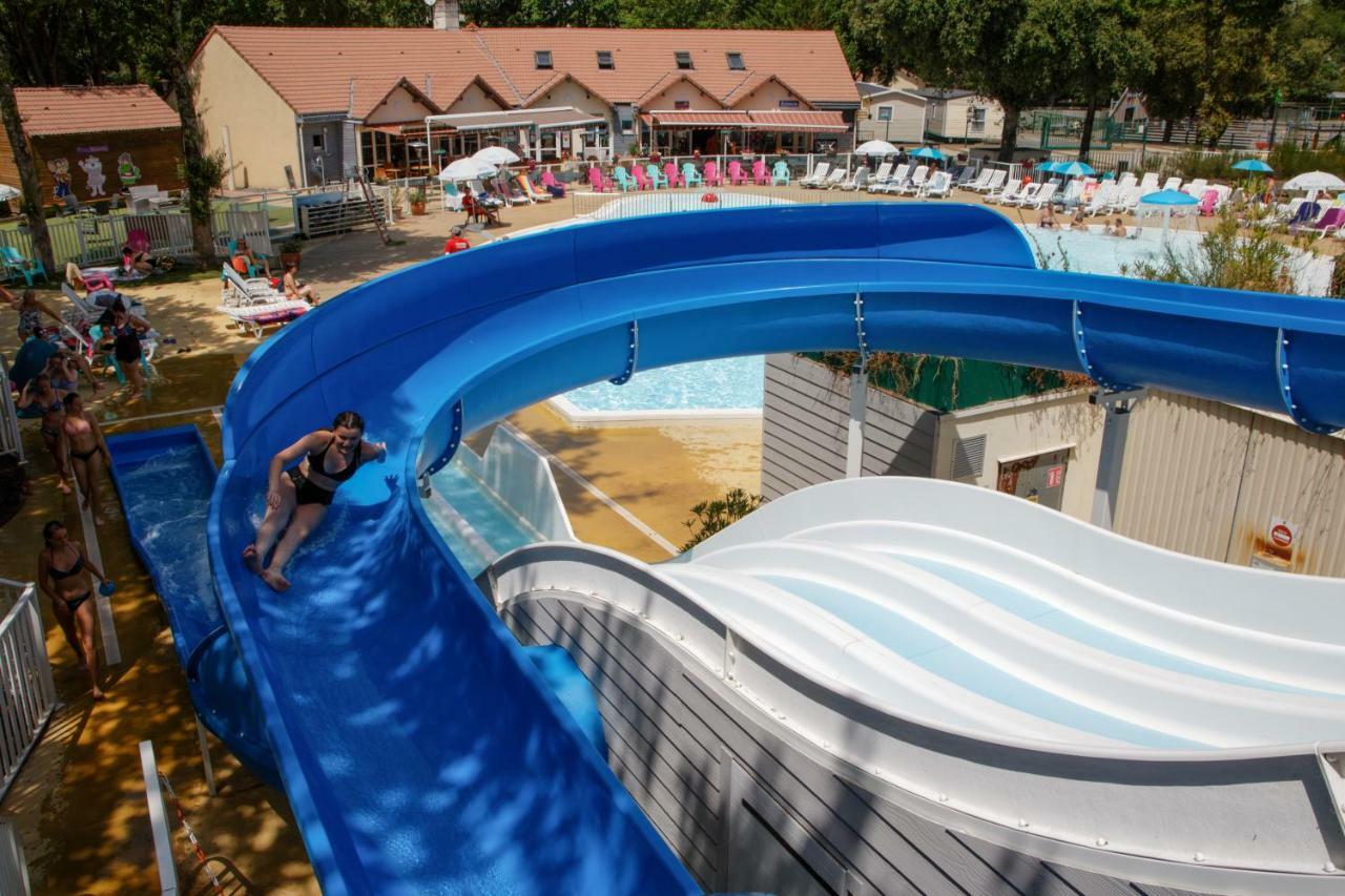 Camping Officiel Siblu Les Pierres Couchees Saint-Brévin-les-Pins Exteriör bild